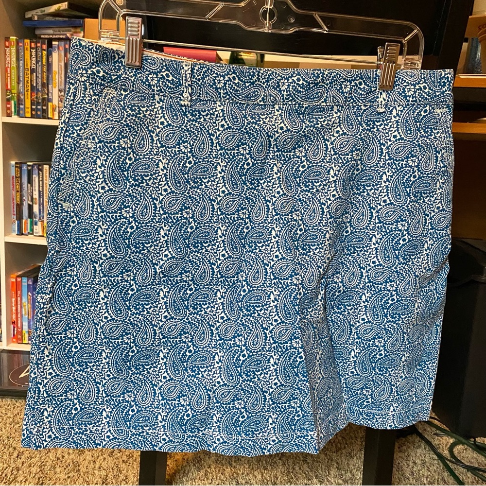 Dockers skort size 8